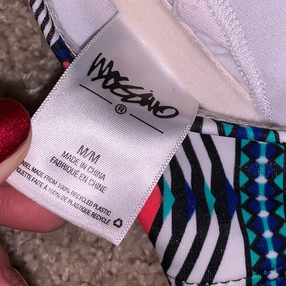 Bikini top and bottom - Picture 2 of 4